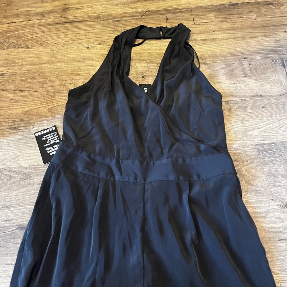 Express Black Backless jumpsuit- size 4 - Picture 14 of 16